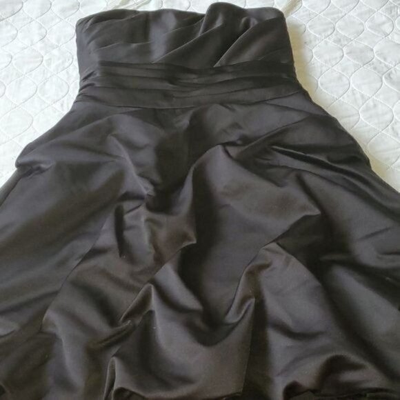 David's Bridal Black Satin Strapless Short Lined Pickup Event Sz 6 Dress - Picture 2 of 10